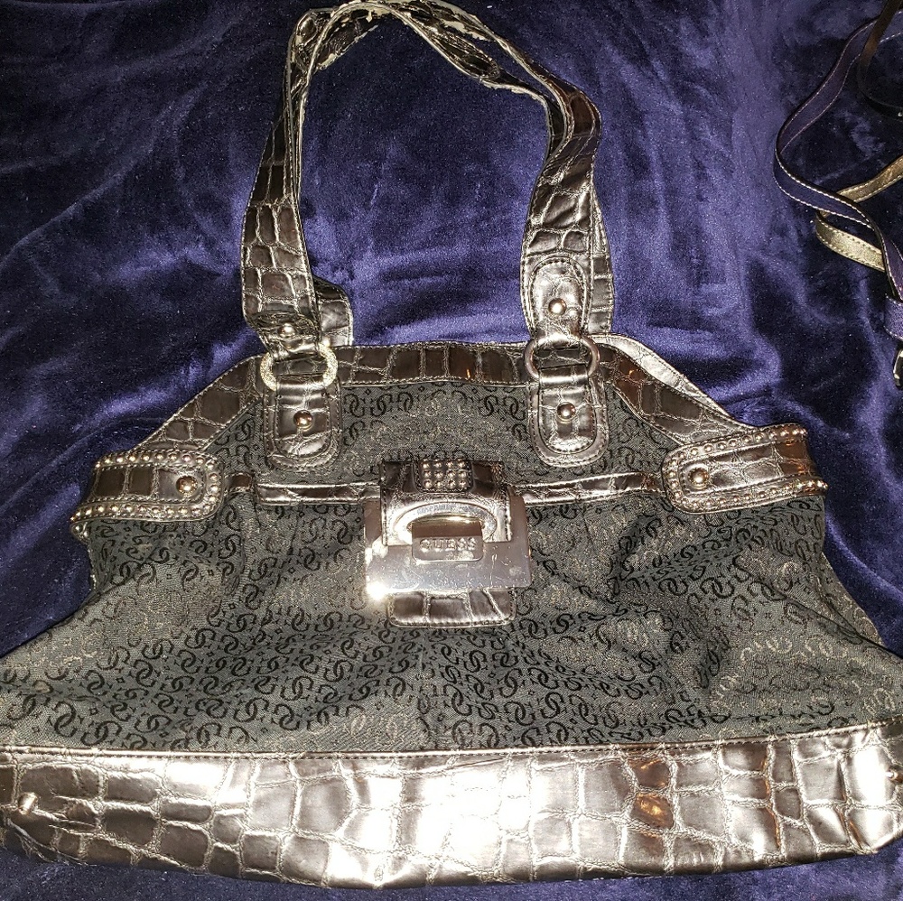 Large guess purse